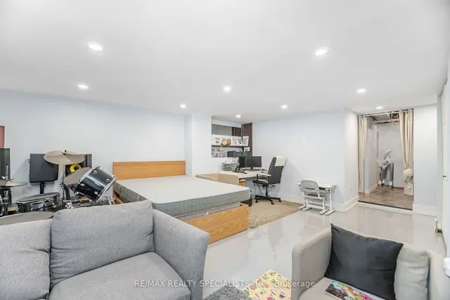 Additional image 21 of 661 Childs Dr Unit 55