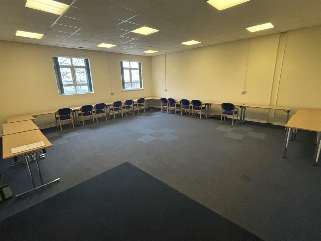 Additional image 3 of Office 4a, St Margarets Park, Aberbargoed