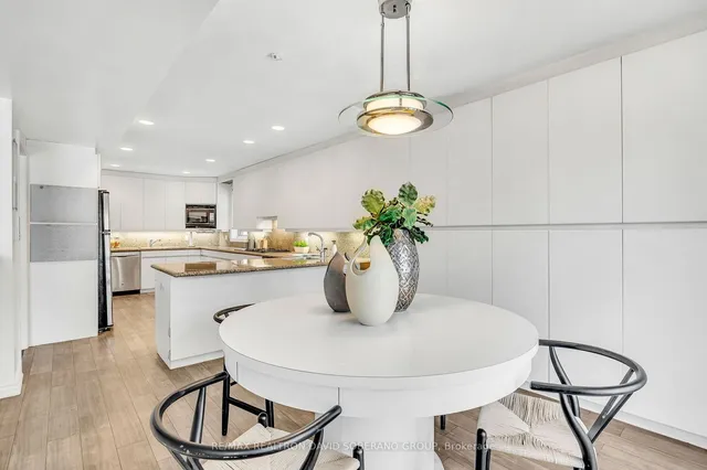 Additional image 13 of 14 Northmount Ave