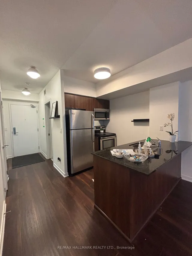 Additional image 5 of 59 East Liberty St Unit 309