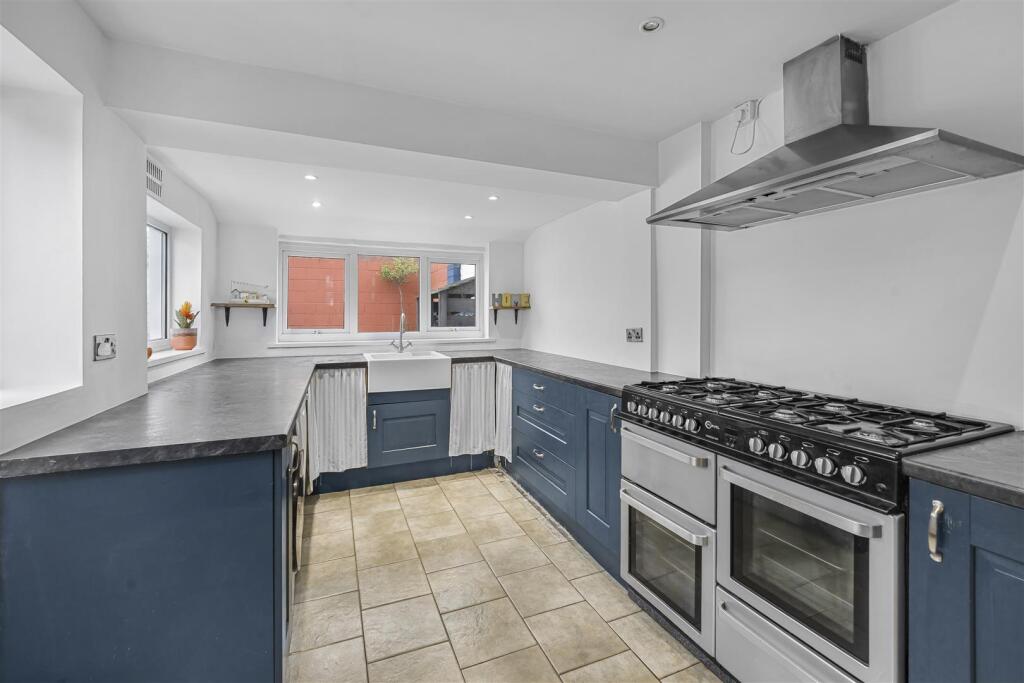 Additional image 7 of Salisbury Road, Barry