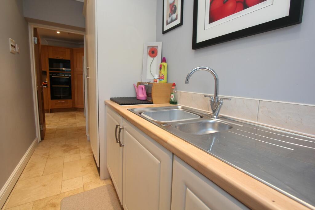 Additional image 46 of Lower Farm Court, Rhoose, CF62