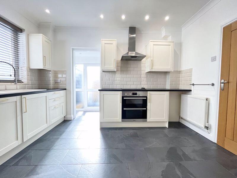 Additional image 18 of 11 Downs View Close, Aberthin, The Vale of Glamorgan, CF71 7HG