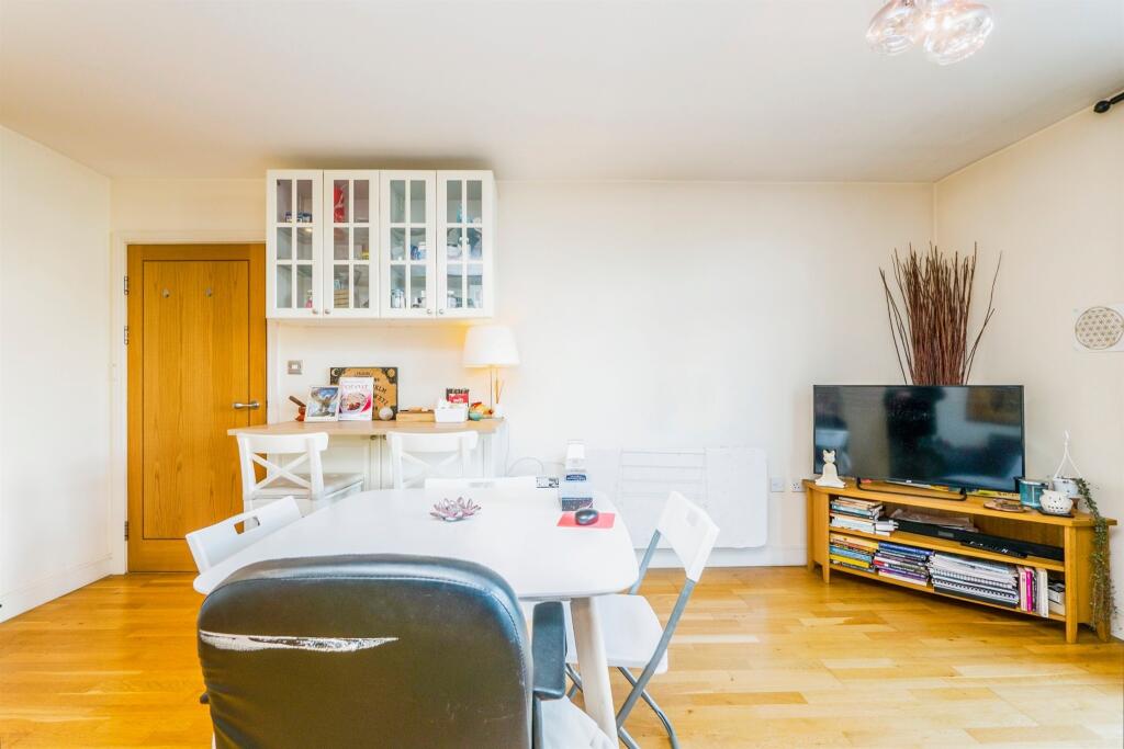 Additional image 10 of Bute Terrace, Cardiff