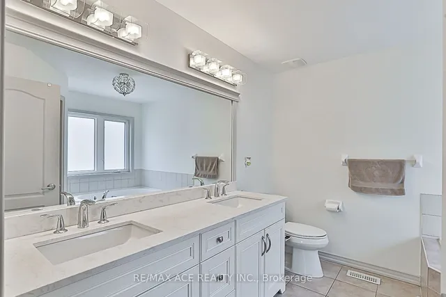 Additional image 22 of 3206 Sorrento Cres