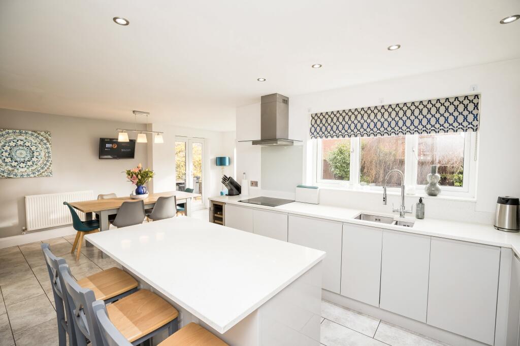 Additional image 3 of Wilbraham Close, Chester, CH2