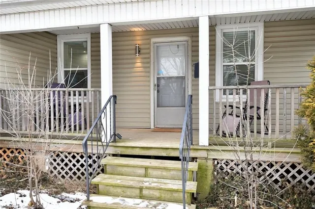 Additional image 3 of 2546 Wilson St