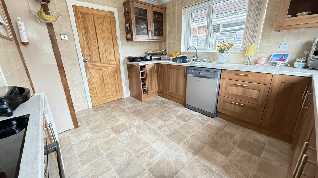 Additional image 7 of Cliff Road, Worlebury, Weston-super-Mare