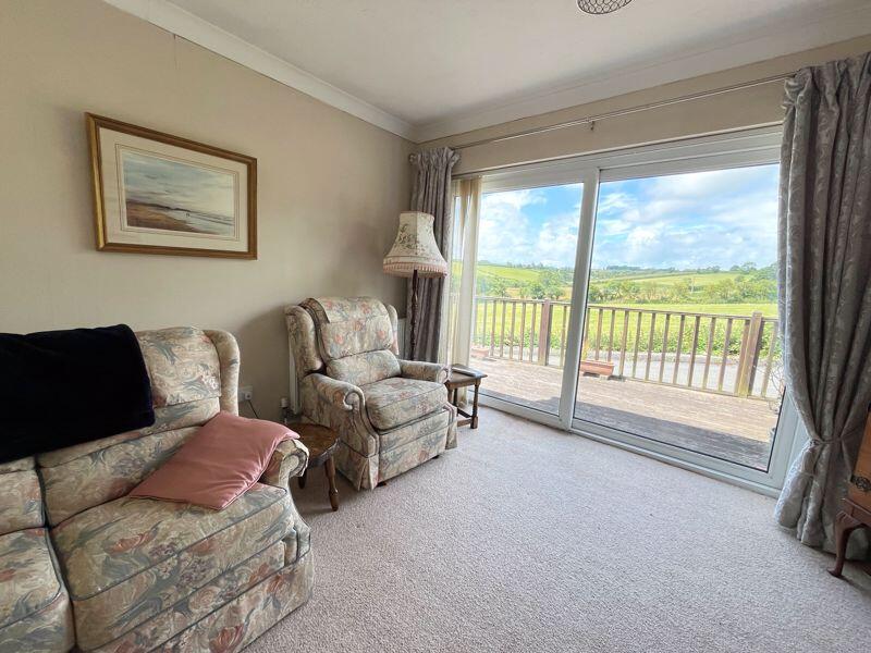 Additional image 21 of 19 Church Hill Close, Cowbridge, Llanblethian CF71 7JH