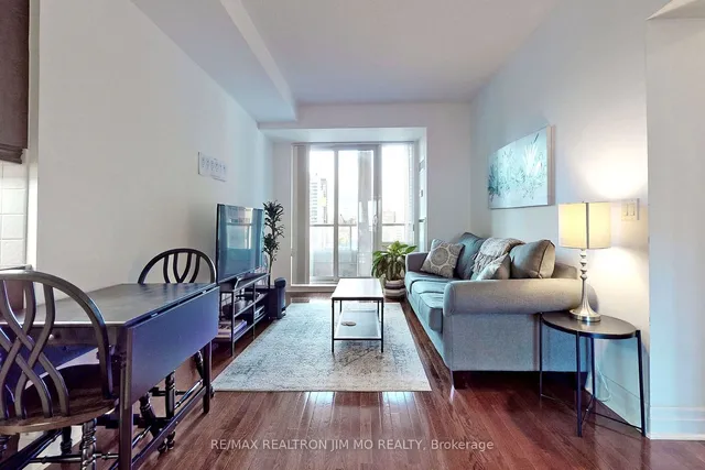 Additional image 7 of 35 Balmuto St Unit 1602