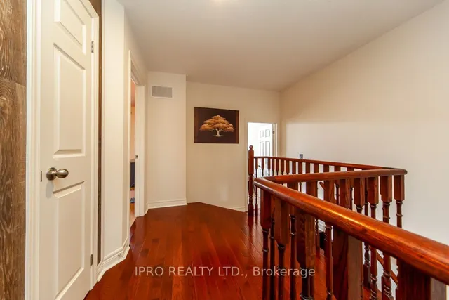 Additional image 13 of 1068 Job Cres