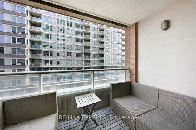 Additional image 28 of 65 E Liberty St Unit 818