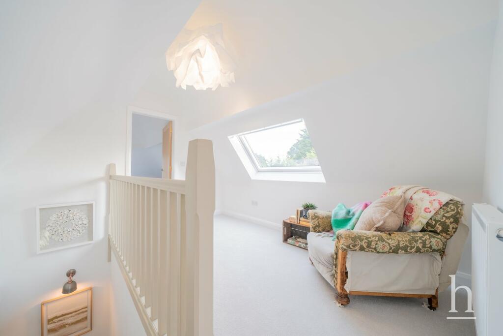 Additional image 38 of Gayton Parkway, Gayton, CH60