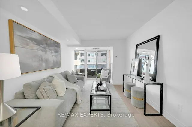 Additional image 18 of 65 E Liberty St Unit 818