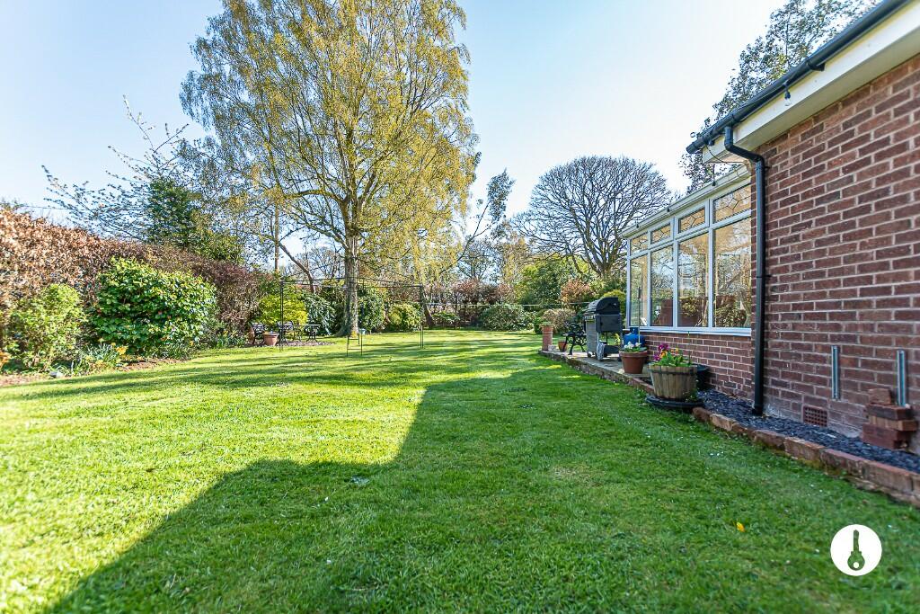 Additional image 46 of Vicarage Lane, CH64