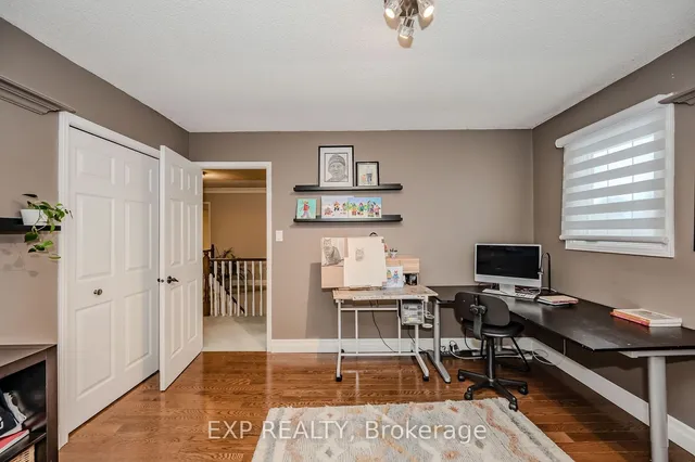 Additional image 16 of 705 Robertson Cres