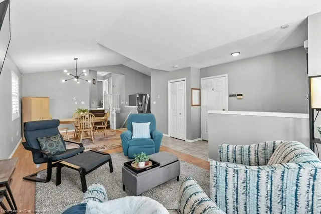 Additional image 9 of 73 Marion St