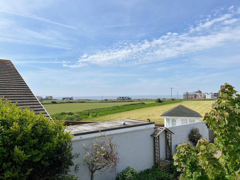 Additional image 32 of 6 Long Acre Court, Porthcawl, Bridgend, CF36 3TJ