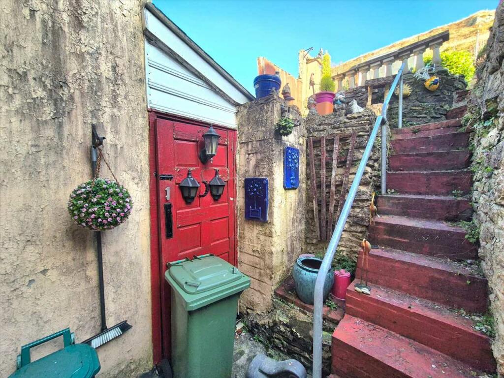 Additional image 19 of Fairview, Porth