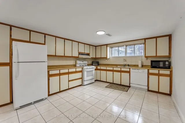 Additional image 25 of 109 Westhampton Dr