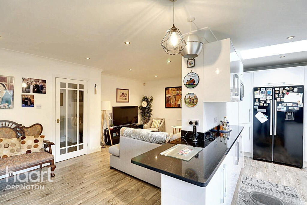 Additional image 18 of Magpie Hall Lane, BROMLEY