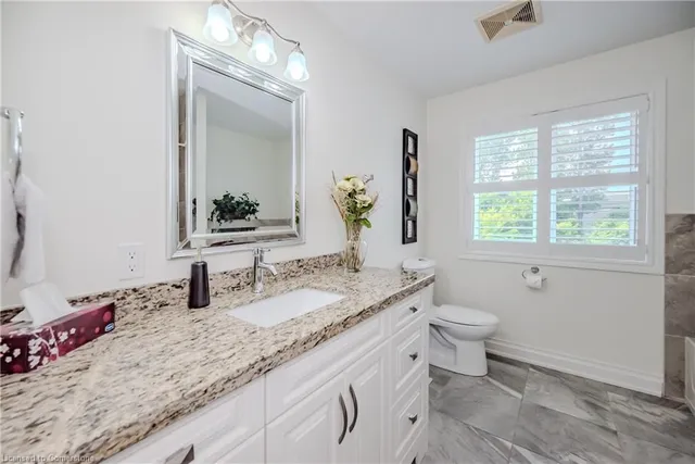 Additional image 31 of 974 Beach Blvd