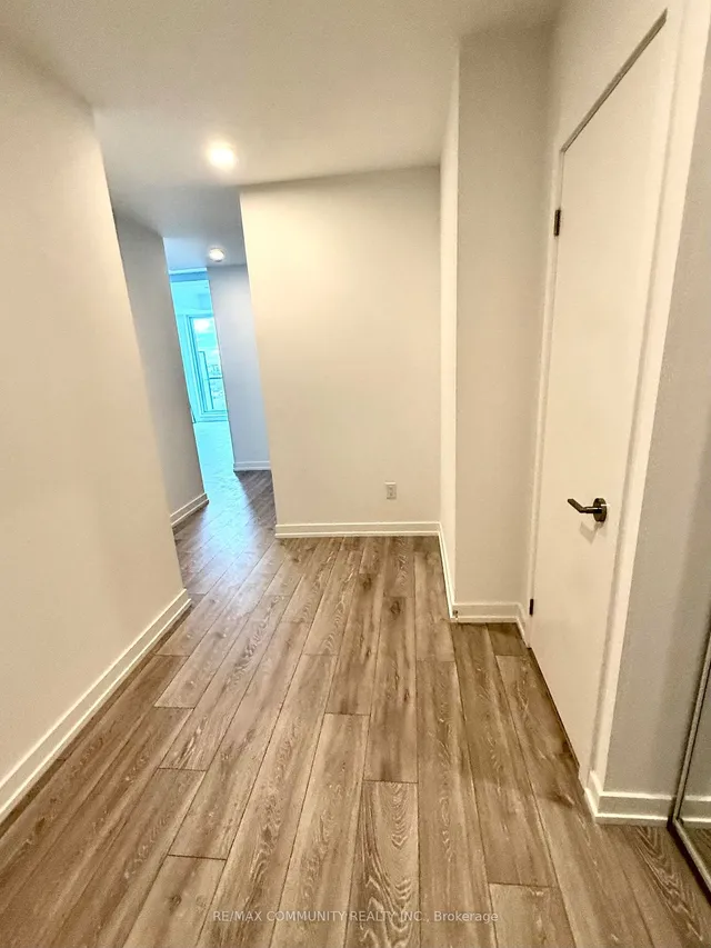 Additional image 8 of 1100 Sheppard Ave Unit LPH01