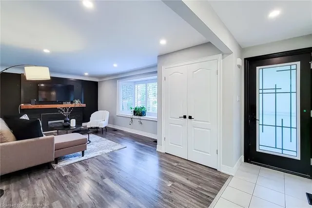 Additional image 5 of 49 Aberdeen Ave