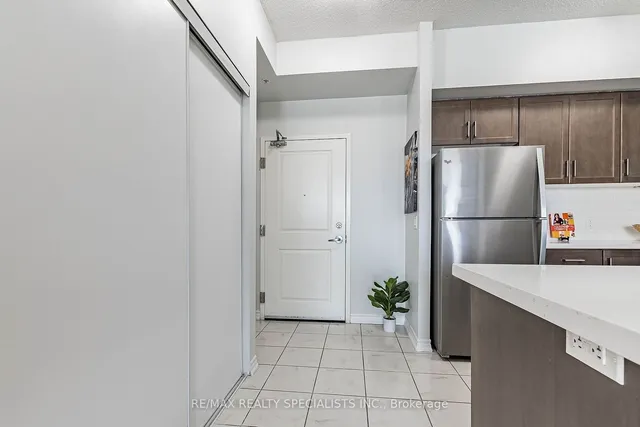 Additional image 9 of 640 Sauve St Unit 221