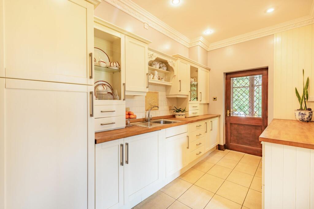 Additional image 12 of Seahill Road, Saughall, CH1