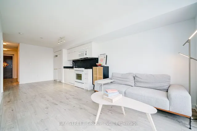 Additional image 24 of 21 Iceboat Terr Unit 1201