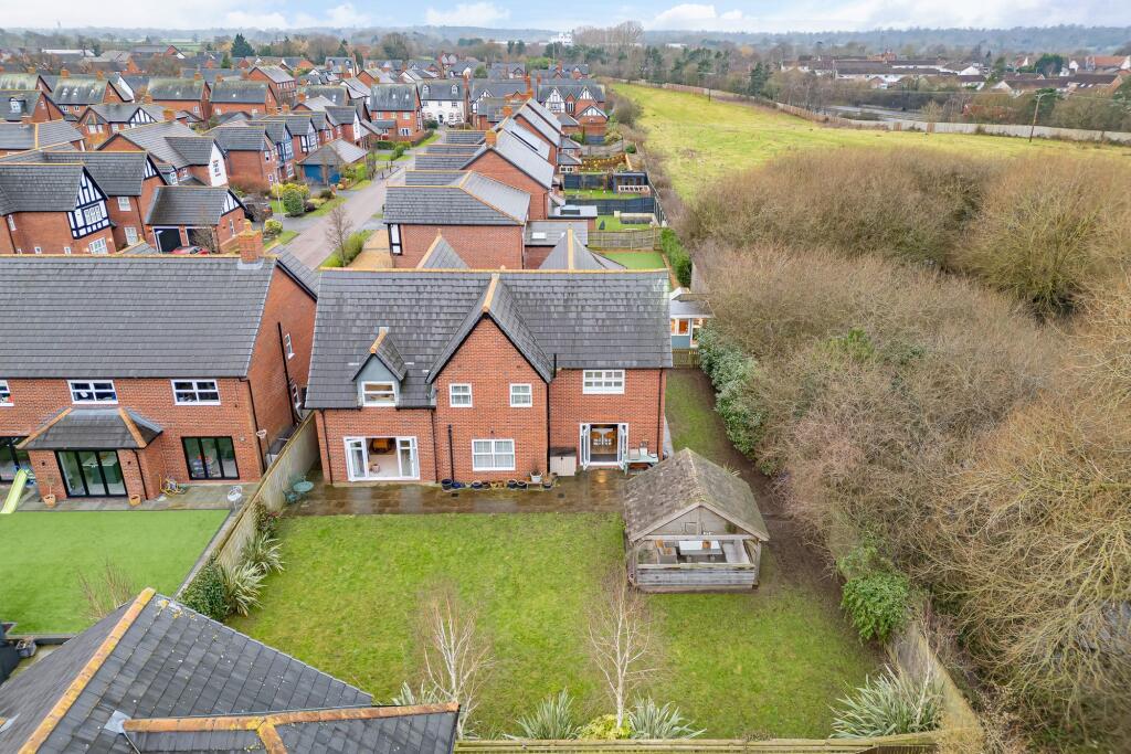 Additional image 29 of Spacious, Private, and Unrivalled Views Across Fields