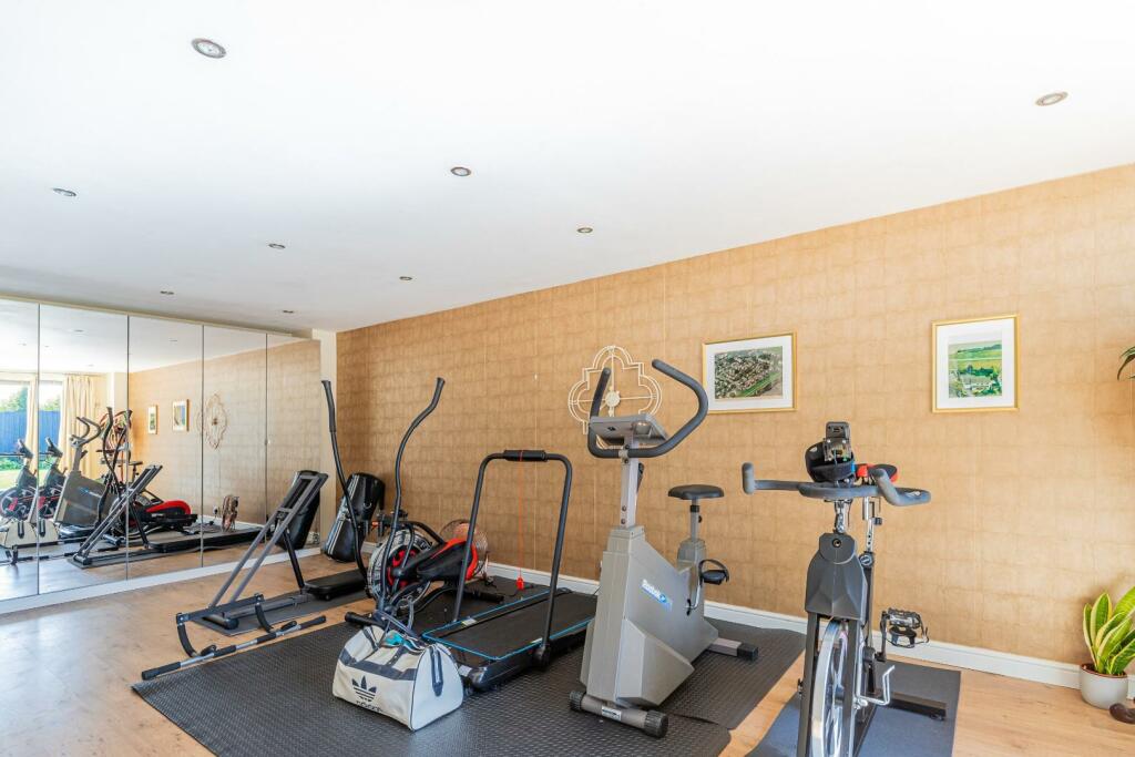 Additional image 6 of The Paddocks, Penarth