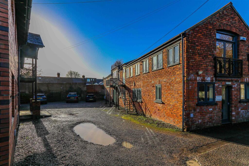 Additional image 9 of Ty Cefn, Canton