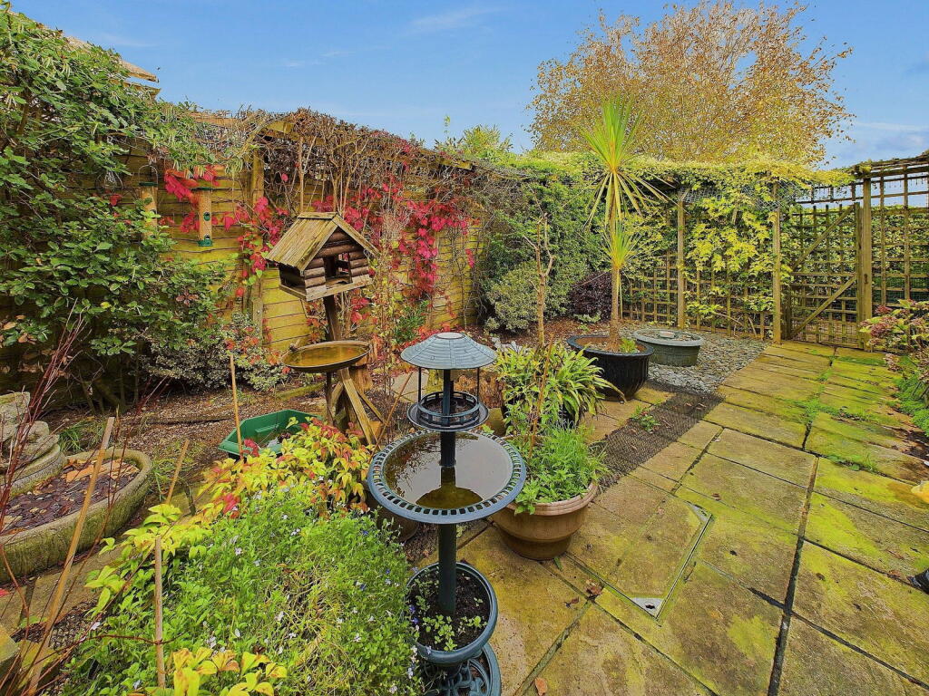 Additional image 12 of New Barn Close, Shoreham by Sea