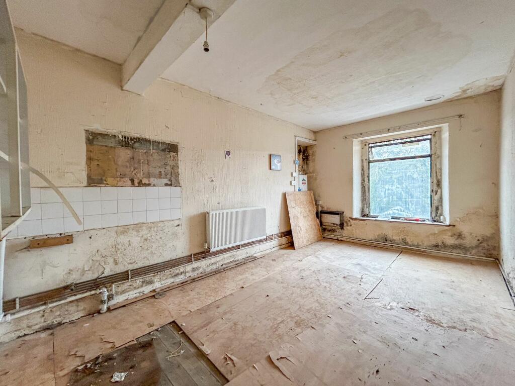 Additional image 8 of Commercial Road, Machen, CF83