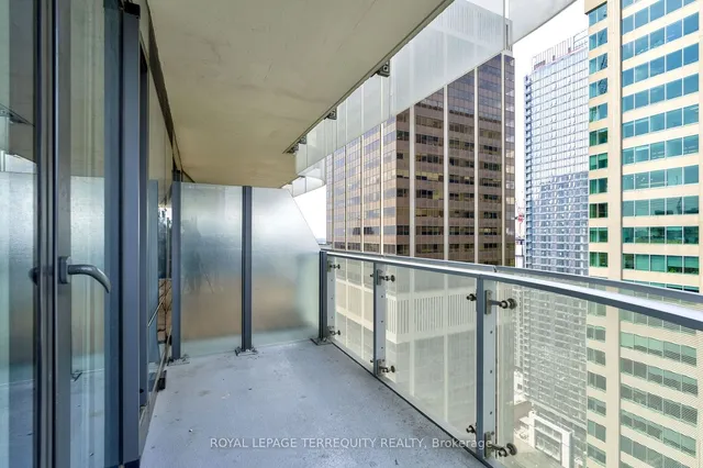 Additional image 23 of 1 Bloor St Unit 2712