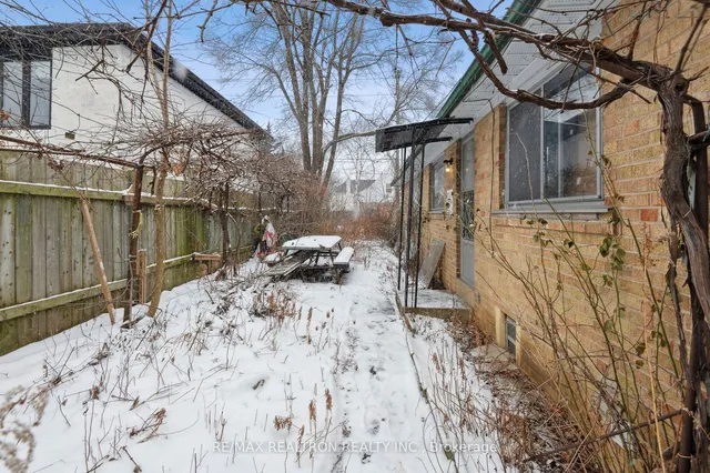 Additional image 11 of 201 Churchill Ave