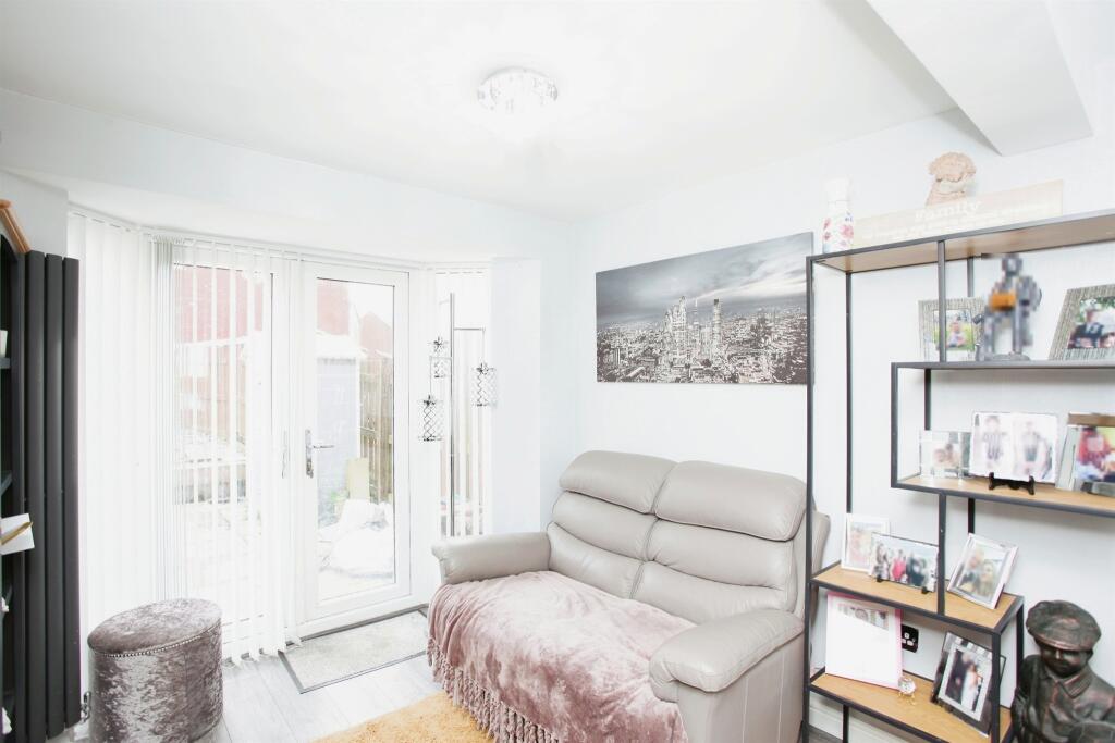 Additional image 4 of Llewellyns View, Gilfach Goch, Porth