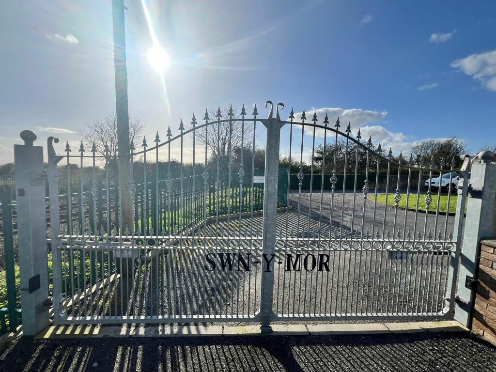 Additional image 8 of South View, Rhoose, CF62