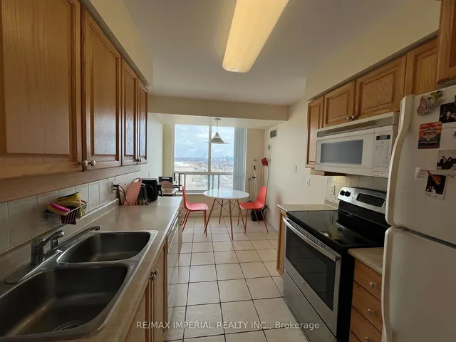 Additional image 9 of 18 Parkview Ave Unit 2506