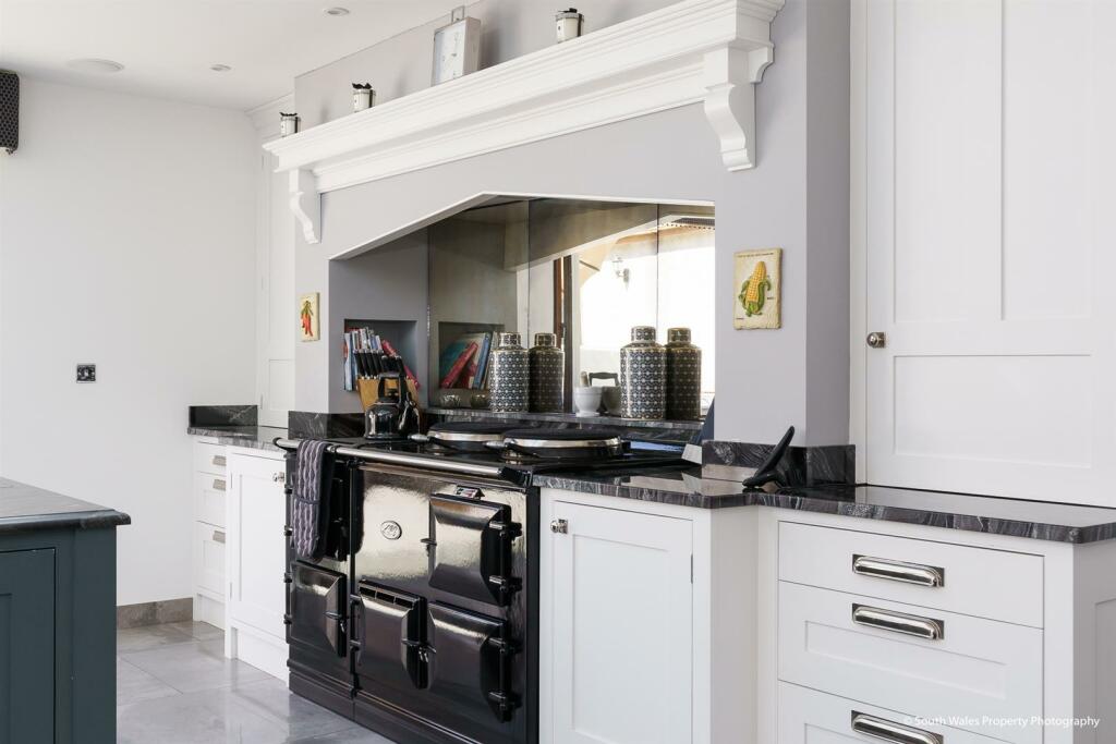 Additional image 9 of Plas Pen Y Cae, Pen-Y-Cae, Bridgend, Bridgend County Borough, CF32 9SN