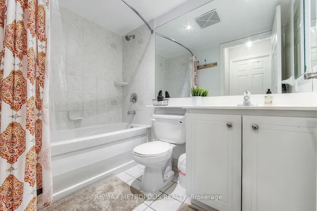 Additional image 15 of 270 Wellington St Unit 1002