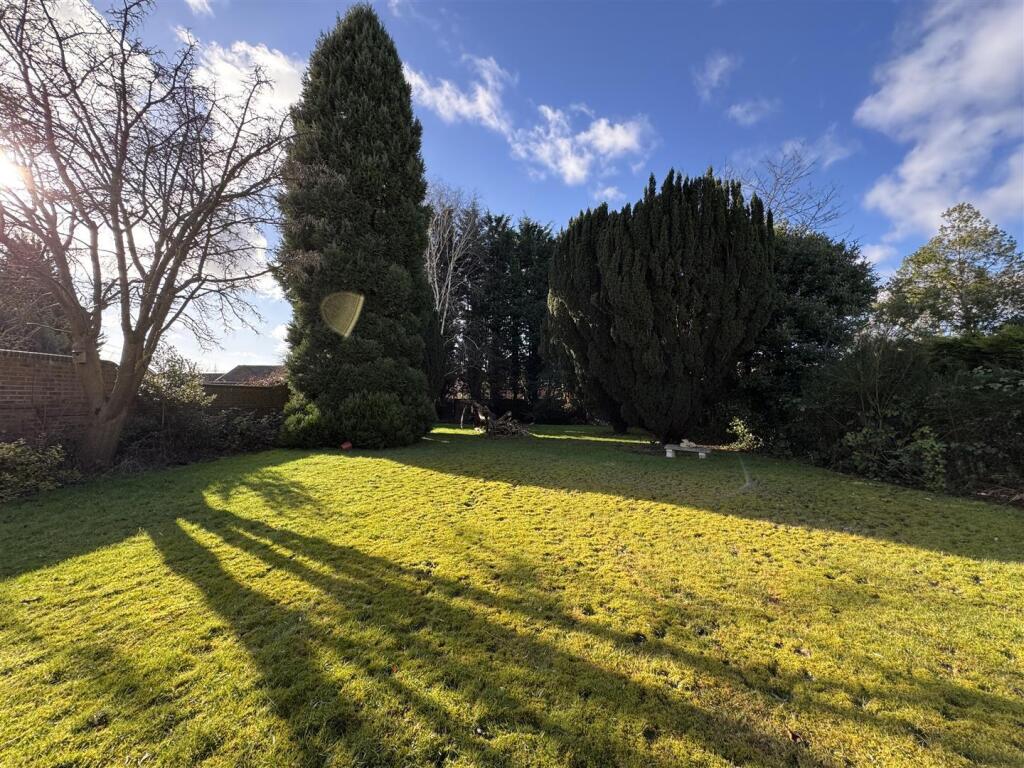 Additional image 50 of Birmingham Road, Great Barr, Birmingham