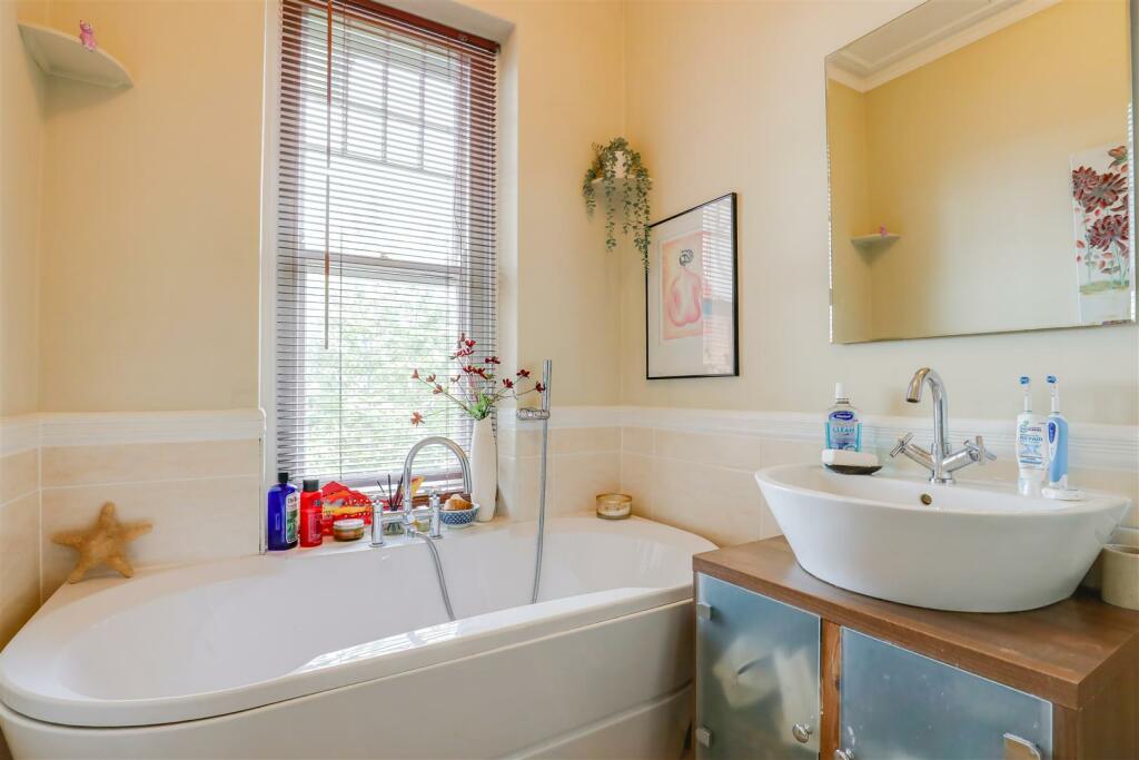 Additional image 14 of 100 Stanwell Road, Penarth, CF64 3LP