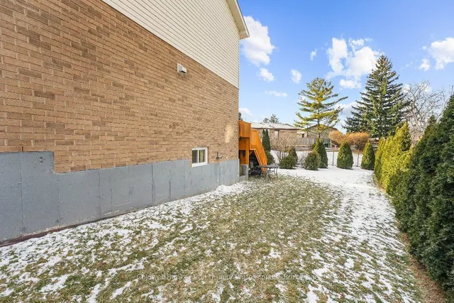 Additional image 33 of 23 Lanza Crt