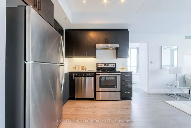 Additional image 14 of 17 ZORRA St Unit 2103