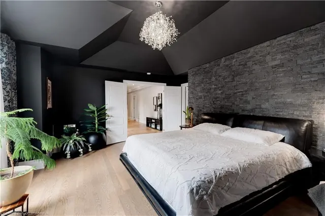 Additional image 28 of 161 Fruitland Ave