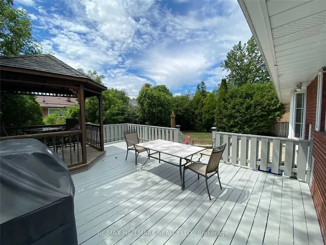 Additional image 33 of 73 Regency Sq