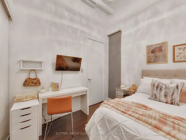 Additional image 22 of 380 Macpherson Ave Unit 242